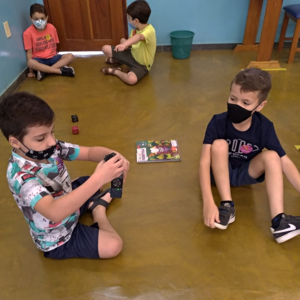 AULA PRÁTICA DE ROBÓTICA