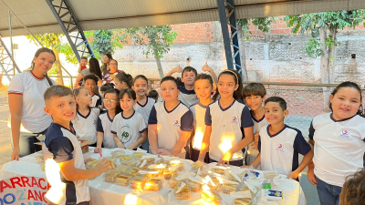 Cada experi&ecirc;ncia vivida na escola ganha ainda mais significado quando contamos com o apoio da fam&iacute;lia. 💚