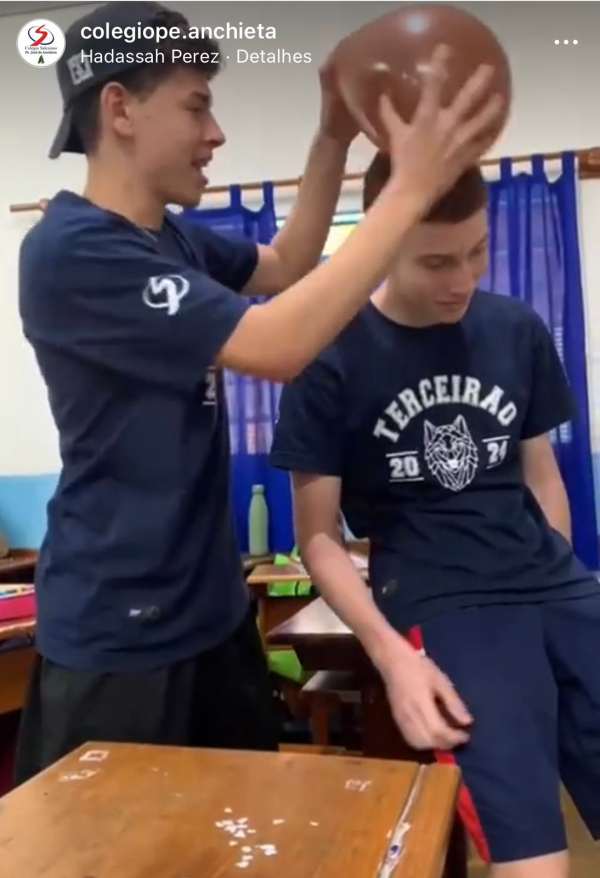 Processos de Eletriza&ccedil;&atilde;o por atrito, contato e indu&ccedil;&atilde;o.