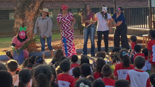 Hoje foi dia de celebrar quem d&aacute; sentido &agrave; nossa miss&atilde;o de educar: nossos estudantes! 💚✨
