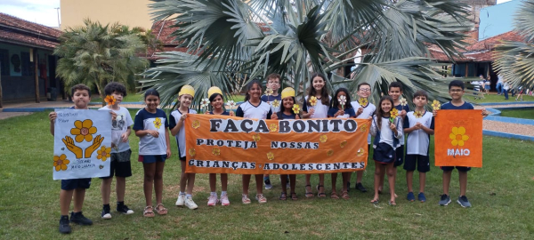Fa&ccedil;a bonito! Proteja nossas crian&ccedil;as e adolescentes. 🧡